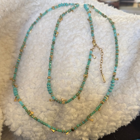 Stella & Dot Turquoise and Gold Beaded Necklace - Picture 3 of 13